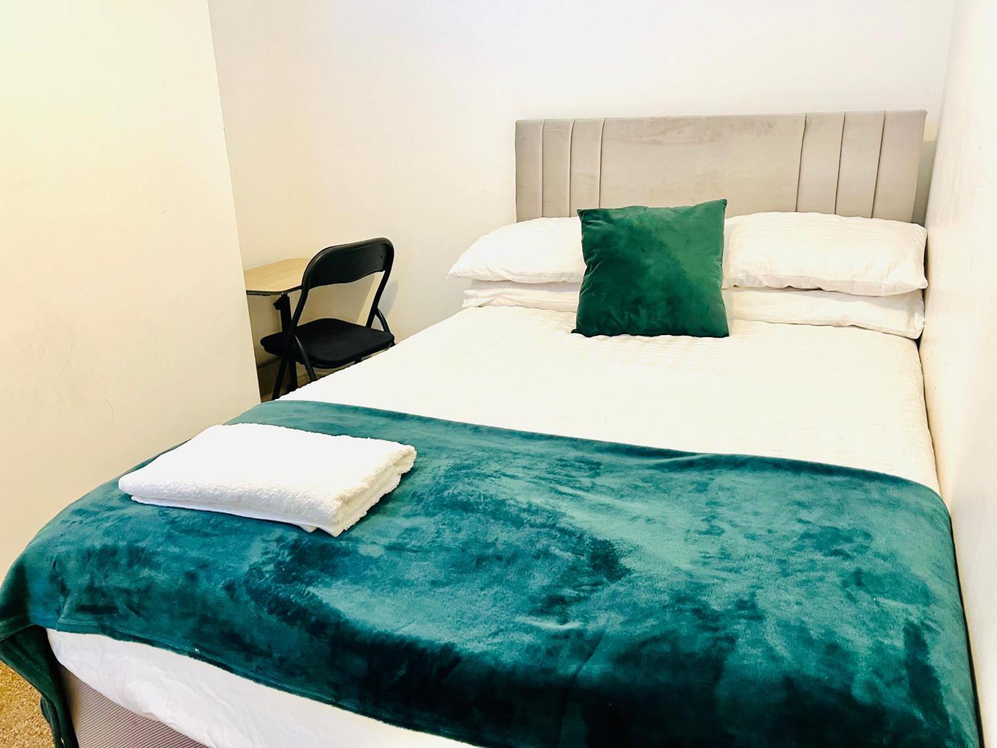 The Coral Guest House 1 Fratton Park بورتسماوث المظهر الخارجي الصورة