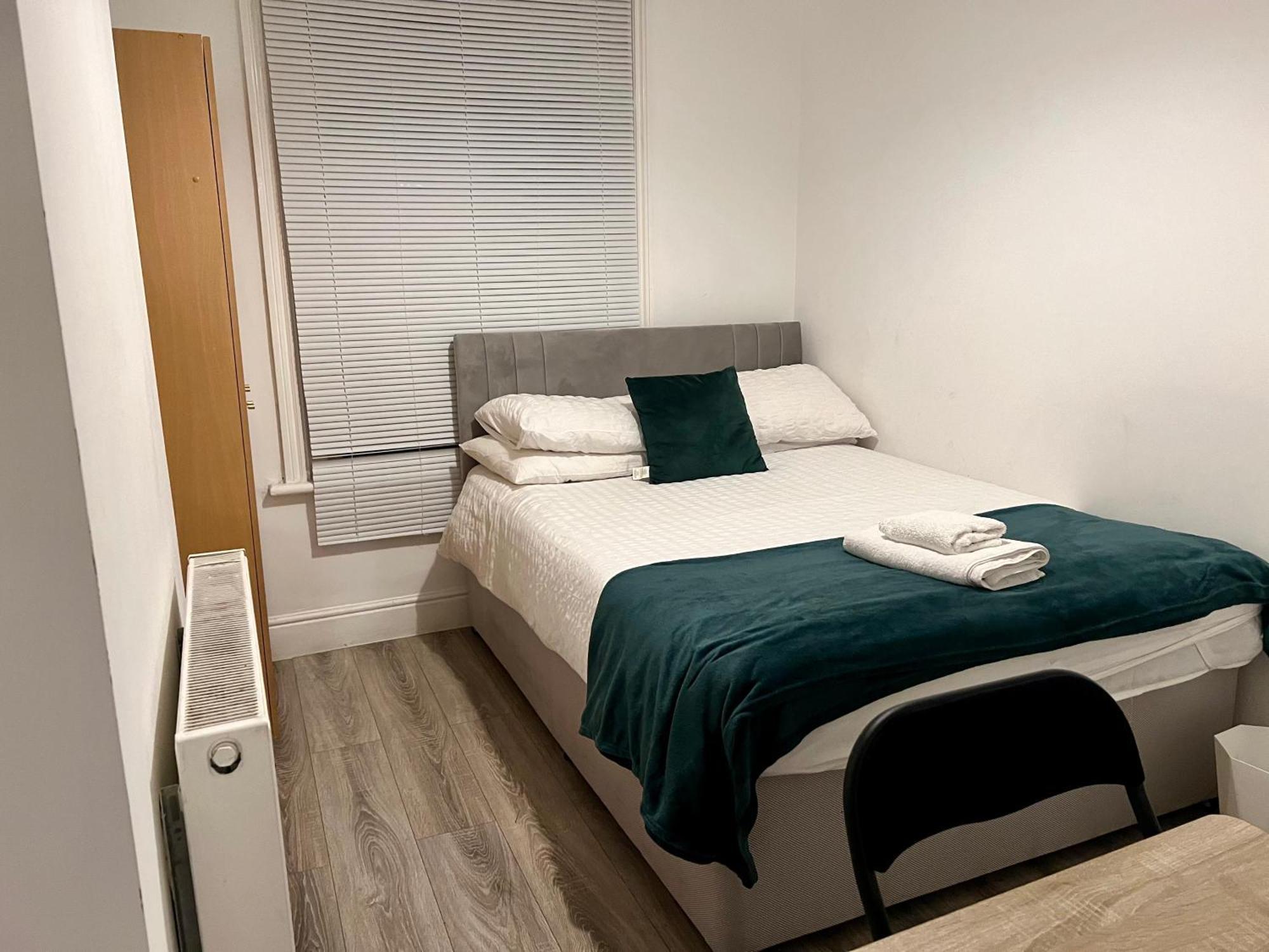The Coral Guest House 1 Fratton Park بورتسماوث المظهر الخارجي الصورة