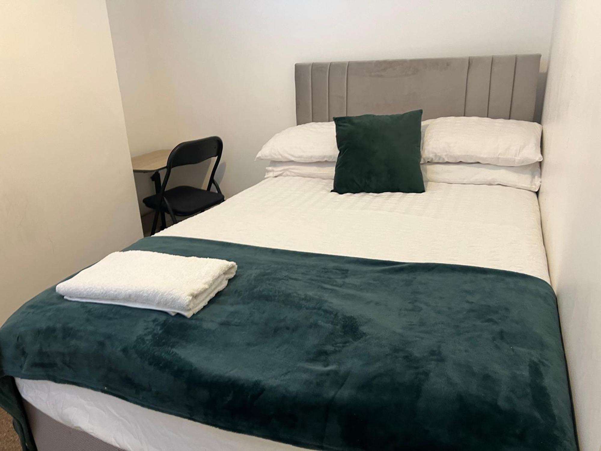 The Coral Guest House 1 Fratton Park بورتسماوث المظهر الخارجي الصورة