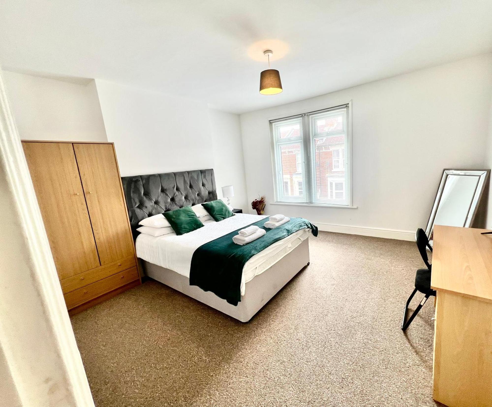 The Coral Guest House 1 Fratton Park بورتسماوث المظهر الخارجي الصورة